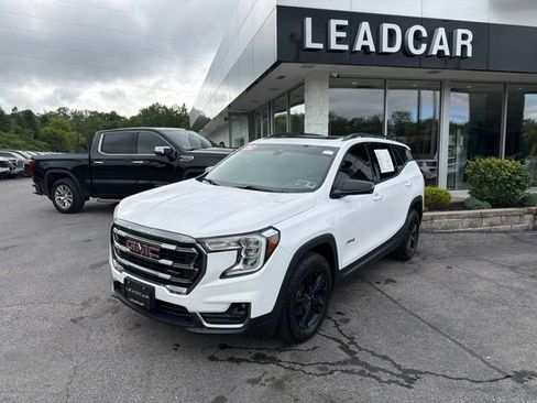 Used 2023 GMC Terrain AT4 AWD/4WD image 1