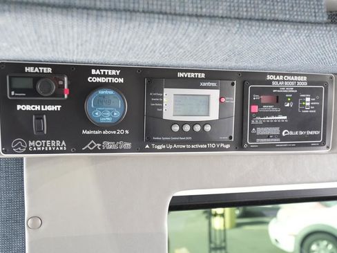 Used 2025 Mercedes-Benz Sprinter 2500 image 20