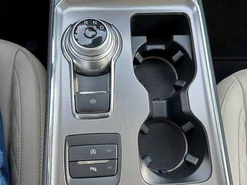 Used 2024 Ford Edge Titanium w/ Equipment Group 301A image 20