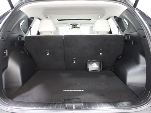 Used 2023 Hyundai Tucson SEL w/ Convenience Package FWD image 17