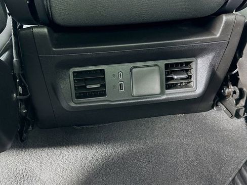 Used 2025 Chevrolet Silverado 1500 LT AWD/4WD image 25