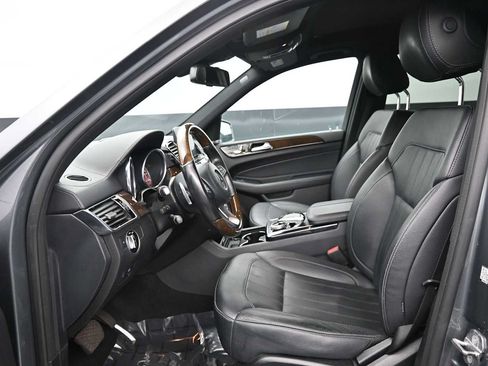 Used 2019 Mercedes-Benz GLS 450 4MATIC image 10