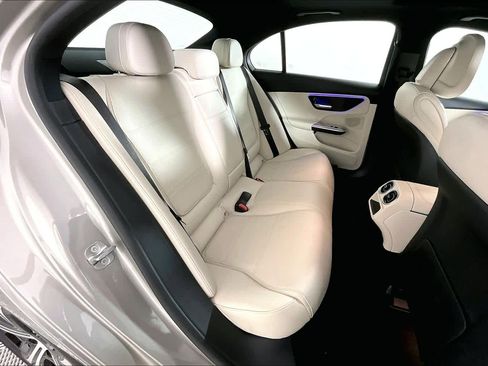 Used 2024 Mercedes-Benz C 300 Sedan image 19