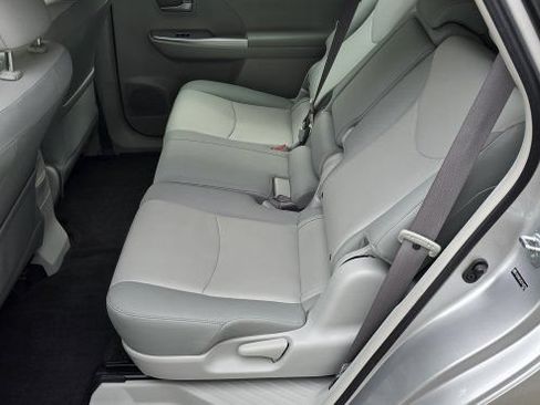 Used 2012 Toyota Prius V Five FWD image 28