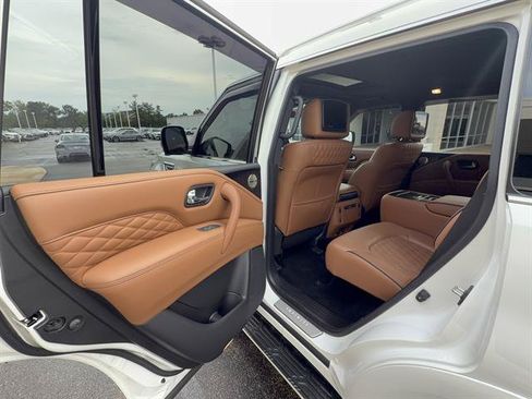 Used 2023 INFINITI QX80 Sensory w/ Cargo Package AWD/4WD image 23