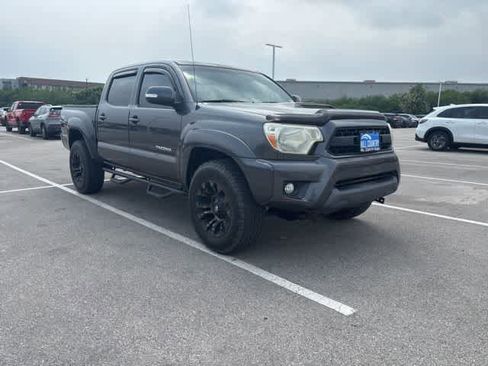 Used 2013 Toyota Tacoma 4x4 Double Cab w/ TRD Sport Pkg image 7