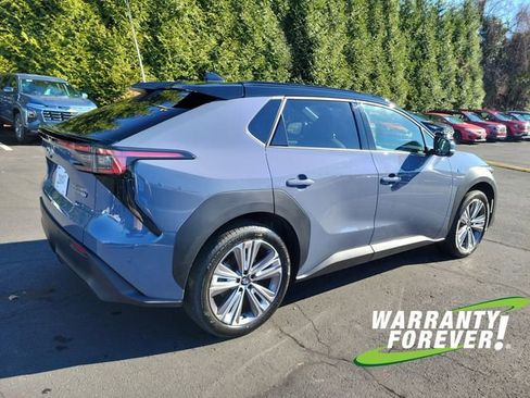 Used 2023 Subaru Solterra AWD image 7