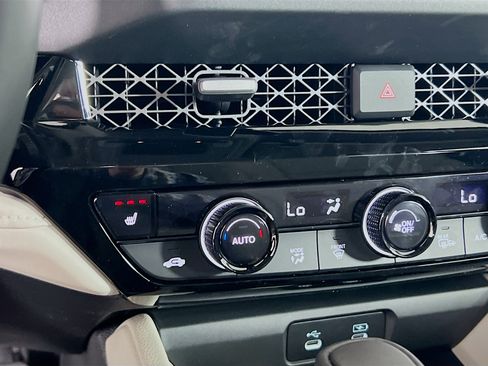 New 2026 Honda Accord EX-L image 14