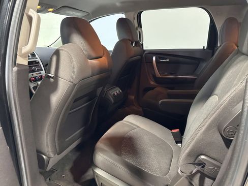 Used 2011 GMC Acadia SLE FWD image 25