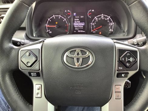 Used 2020 Toyota 4Runner SR5 Premium AWD/4WD image 44