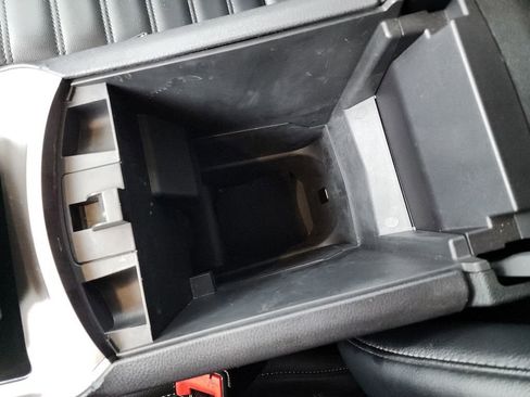 Used 2023 Ford Edge SEL image 33