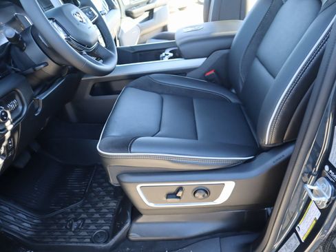 New 2026 RAM 1500 Laramie w/ Night Edition image 12