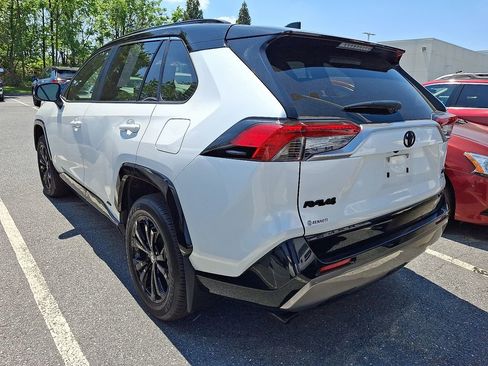 Used 2025 Toyota RAV4 XSE w/ Weather Package AWD/4WD image 4