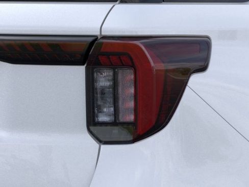 New 2026 Ford Explorer ST-Line w/ Premium Package RWD image 25