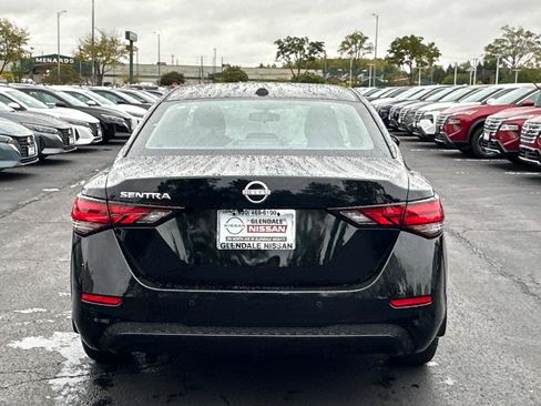 New 2025 Nissan Sentra SV image 5
