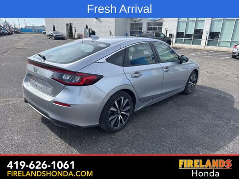 Used 2024 Honda Civic EX-L image 5