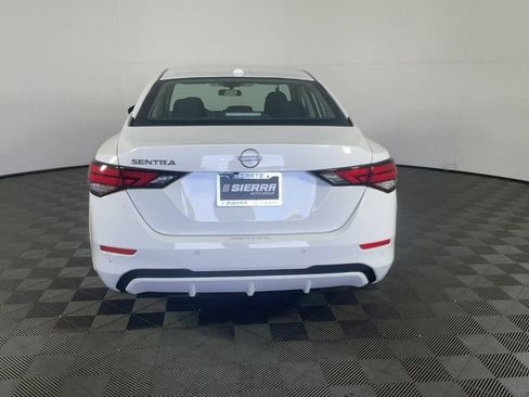New 2025 Nissan Sentra SV image 5