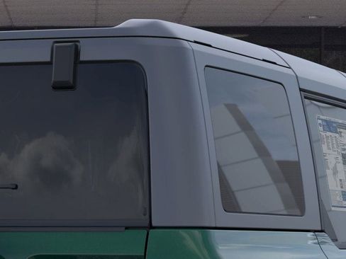 New 2025 Ford Bronco 4-Door AWD/4WD image 25