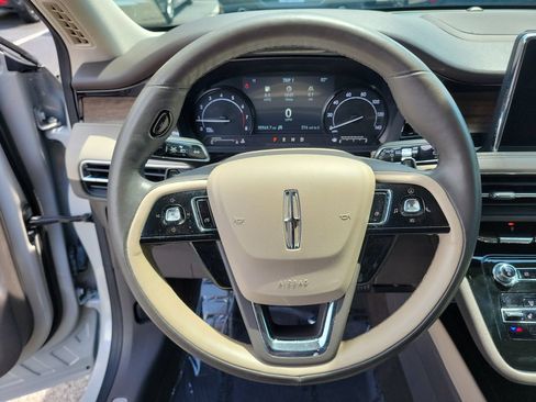 Used 2020 Lincoln Corsair Reserve w/ Elements Package FWD image 27