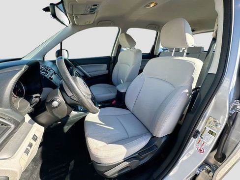 Used 2018 Subaru Forester 2.5i w/ Alloy Wheel Package image 25