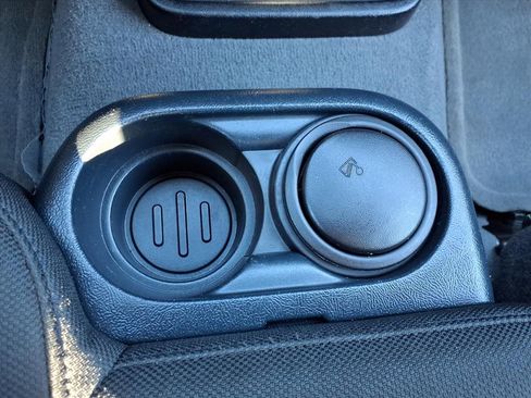 Used 2010 Ford Ranger XLT image 17