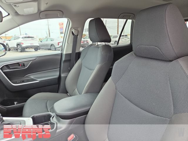 Certified 2025 Toyota RAV4 LE AWD/4WD image 15