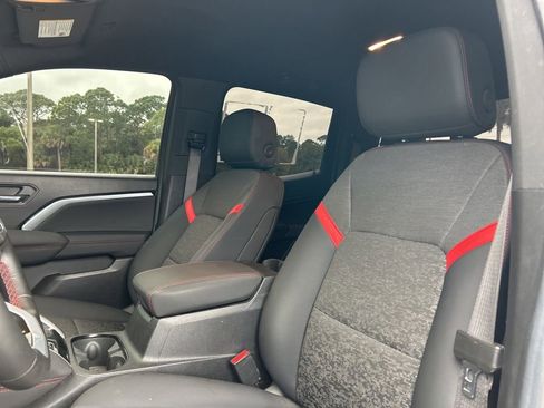 Used 2023 Chevrolet Colorado Z71 w/ Z71 Convenience Package 2 image 22