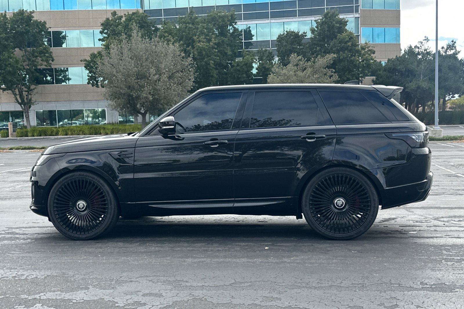 Used 2022 Land Rover Range Rover Sport HST AWD/4WD image 7