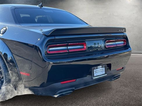 Used 2021 Dodge Challenger R/T Scat Pack image 5