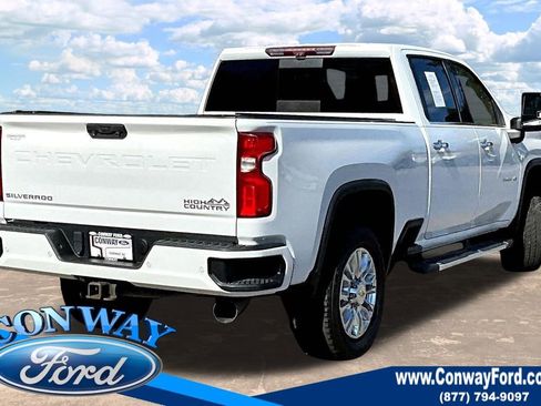 Used 2021 Chevrolet Silverado 2500 High Country image 8