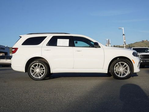 Used 2025 Dodge Durango GT image 3
