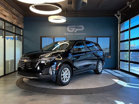 Used 2022 Chevrolet Equinox LT AWD/4WD image 7