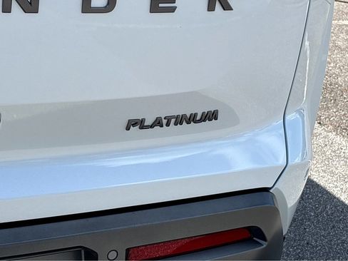 New 2026 Nissan Pathfinder Platinum image 29