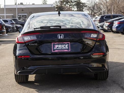 Used 2023 Honda Civic Sport image 6