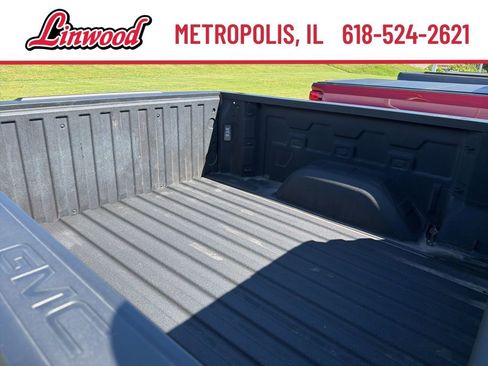 Used 2023 GMC Sierra 1500 Elevation AWD/4WD image 12