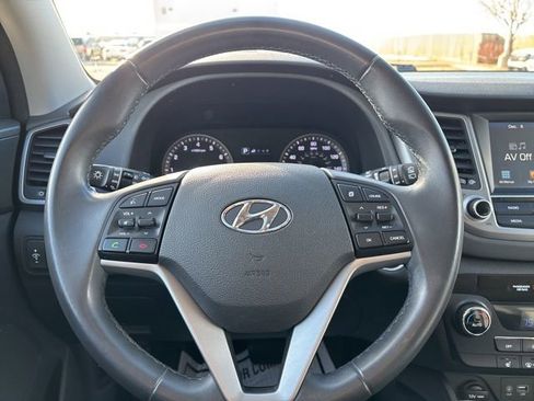 Used 2018 Hyundai Tucson Sport image 14