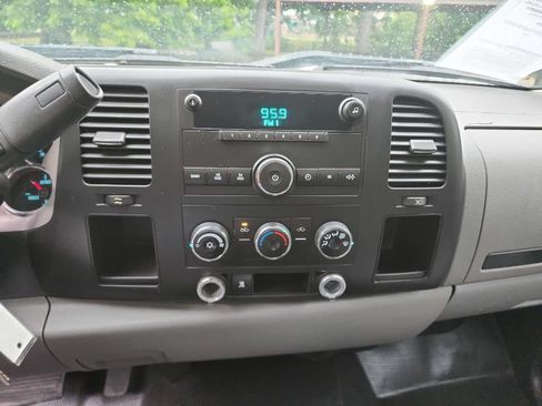 Used 2011 Chevrolet Silverado 2500 W/T RWD image 20