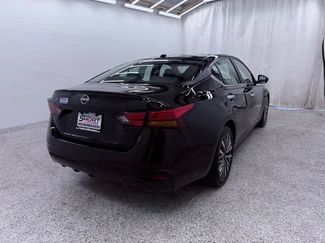 Used 2025 Nissan Altima 2.5 SV FWD video 2