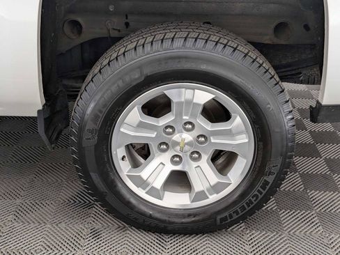 Used 2018 Chevrolet Silverado 1500 LT w/ All Star Edition image 16