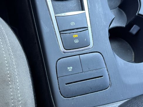 Used 2022 Ford Escape SE w/ Convenience Package AWD/4WD image 28