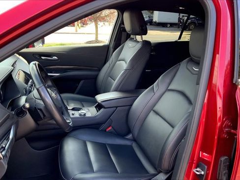 Used 2022 Cadillac XT4 Sport w/ Enhanced Visibility Package image 23