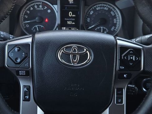 Used 2023 Toyota Tacoma SR5 AWD/4WD image 24