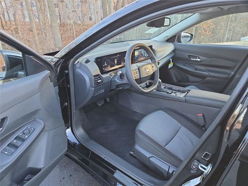 New 2026 Nissan Sentra SV w/ SV Convenience Package FWD image 10