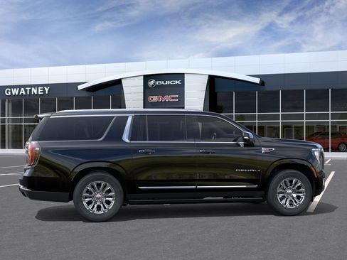 New 2026 GMC Yukon XL Denali w/ Sun & Power Step Package AWD/4WD image 5