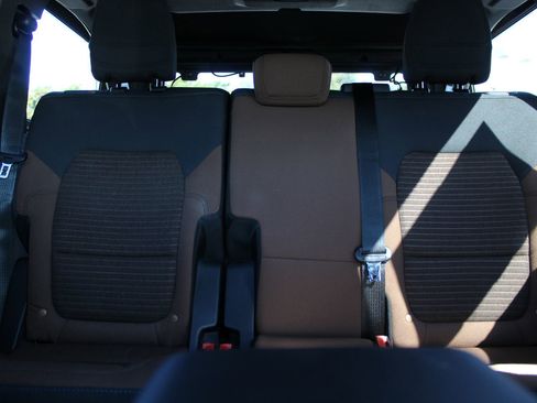 Used 2022 Ford Bronco Outer Banks image 12