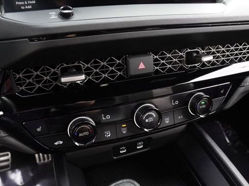 Used 2023 Honda Accord Sport image 12