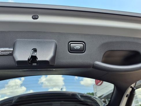 New 2026 Kia Sportage X-Line w/ X-Line Technology Package image 7