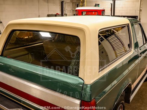 Used 1988 Ford Bronco AWD/4WD image 46