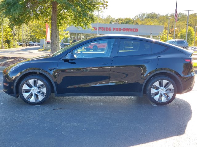 Used 2024 Tesla Model Y Long Range AWD/4WD image 6