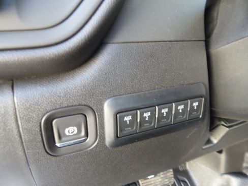 New 2026 Chevrolet Silverado 3500 W/T w/ WT Convenience Package AWD/4WD image 14